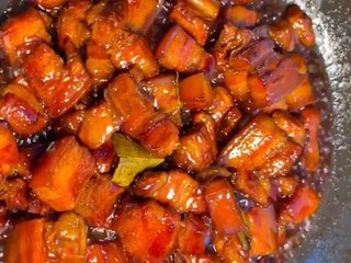 11、红烧肉,最后大火收汁即可