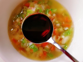 11、凉拌千张,适量生抽