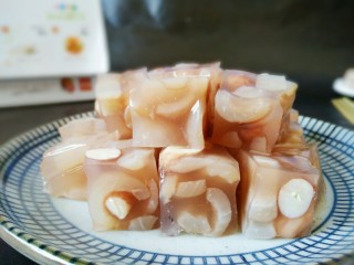 16、#猪年#花生猪皮冻,敏茹意作~花生猪皮冻~成品