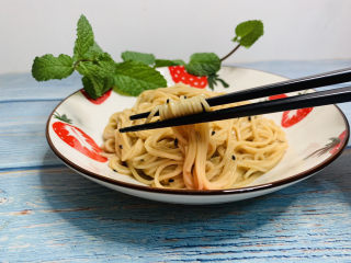 19、麻酱凉面,麻酱凉面，完成