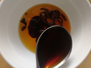 18、炝土豆丝,一勺醋。