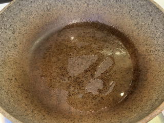 4、爆炒卷心菜,冷锅热油