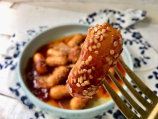 9、韩式年糕,酥香软糯、美味可口。