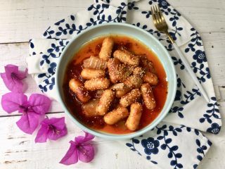 12、韩式年糕,颜值高。