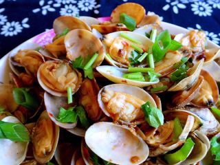 11、辣炒蛤蜊,成品。