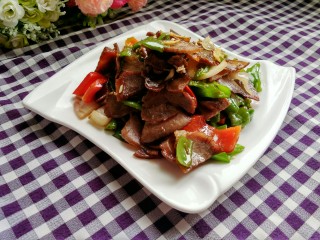 13、回锅牛肉,美美哒，让人食指大动啊！