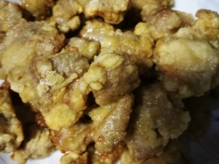 14、咕咾肉,第二次炸好的样子。