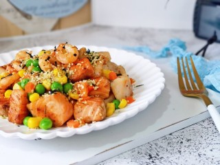 17、山葵木鱼花三文鱼沙拉,特别好吃呦～