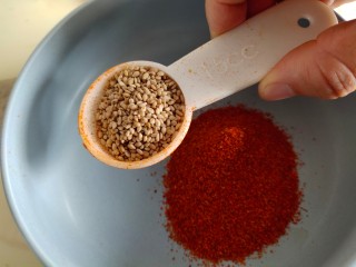 9、麻酱凉面,一勺芝麻