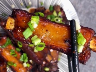 9、红烧排骨,成品图