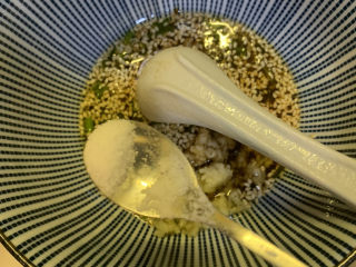 13、凉拌黄瓜卷,半勺盐