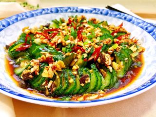 24、下酒凉菜的绝对主角➕麻辣入味簑衣黄瓜,成品