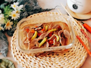 16、泡椒鸡胗,成品