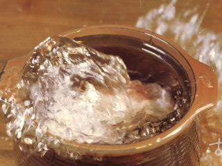 1、【明·酱牛肉】武松最爱的江湖下酒菜,牛腱子肉下冷水锅；