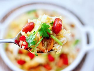 17、凉拌娃娃菜海虹,酸爽开胃又好吃，吃上一口爽歪歪，过瘾。