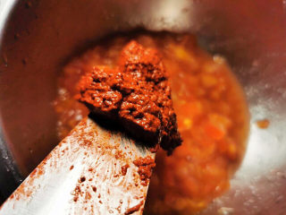 13、橙香红糟鸭脯,压成泥的红酒糟加入橙子泥