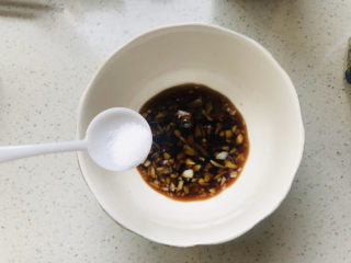 12、芹菜拌腐竹,一丢丢盐;