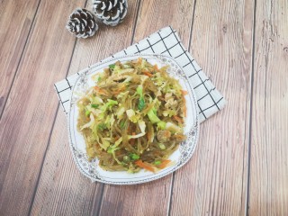 23、包菜炒粉条,成品