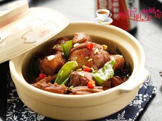 10、啤酒鸭,端上桌了。