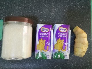 1、姜撞奶,准备好所有材料