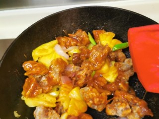 13、广式酸甜排骨,上碟即可享用????????????