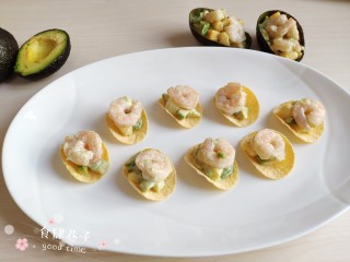 16、青芥薯片沙拉托,层次感丰富，别有风味的沙拉，快来试试吧！