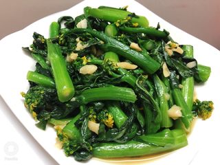 13、清炒菜心,成品图1