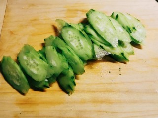 7、麻辣魔芋,先切片