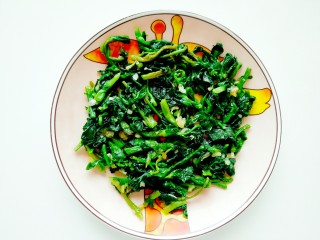 12、蒜泥万年青,搅拌均匀