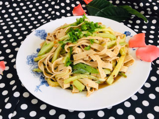 24、凉拌千张,成品图~