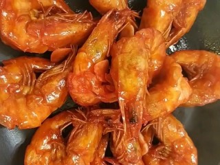 8、茄汁大虾,茄汁大虾做好