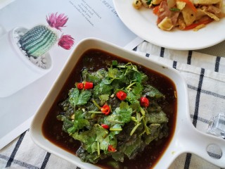 14、尖椒皮蛋,淋在皮蛋上