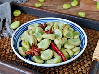 14、五香蚕豆,简单快手，好吃停不下来，蚕豆正当季，五香蚕豆做起来。