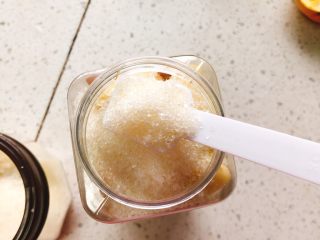 9、醋腌嫩生姜-可做早餐稀饭配菜,加入5勺糖。