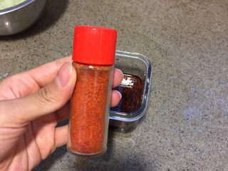 8、浅草鸡肝丼,再加1茶匙七味粉。