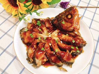 22、油炸糖醋版孔雀开屏鱼-年夜饭、宴请菜类,成品图。