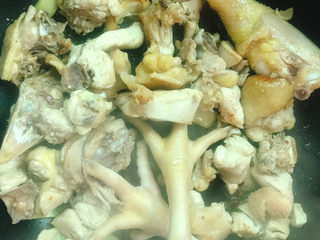 9、炖鸡汤,翻炒