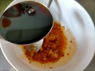 10、凉拌千张,加老醋2勺