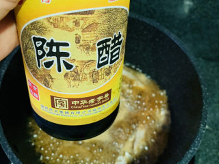 12、红烧小黄鱼,加少许陈醋；