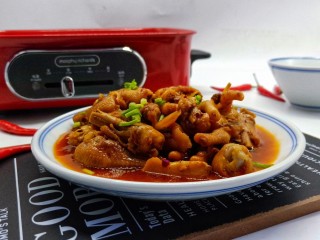 15、麻辣卤鸡爪,汤汁都被鸡爪吸收了！