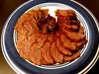 25、砂锅三酱牛肉（精华版）,最重要的是，做一次，存放一周也不会坏，当然了，这么美味的酱牛肉，不用等一周就会全部吃光光了。