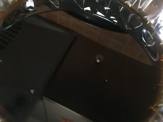 5、吮指香卤鸡爪,老抽和蚝油.