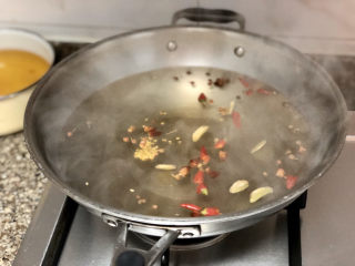 13、添一道小菜系列➕酸甜微辣爽口泡萝卜条,小火炖煮10分钟