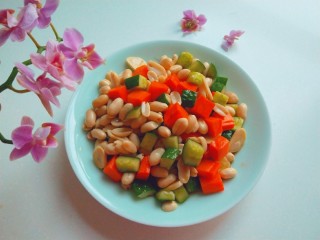 18、醋泡花生米,成品图