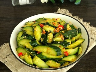 11、凉拌黄瓜,五分钟快手家常菜