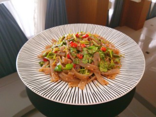 1、酸辣宽粉,酸辣宽粉。