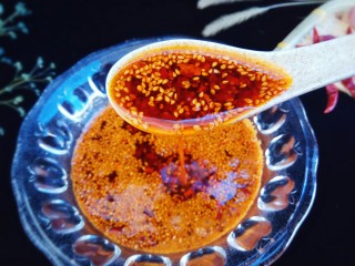 19、#辣味#秘制喷香油辣子,喷香辣椒油做好啦