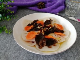 13、蒜蓉炝笋片,成品图