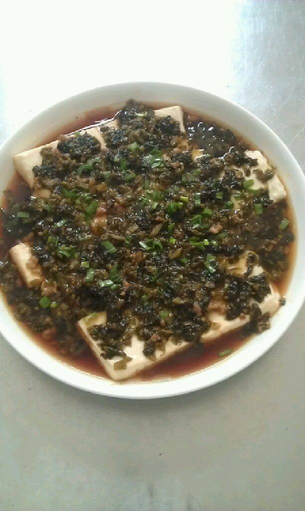 咸菜蒸山水豆腐
