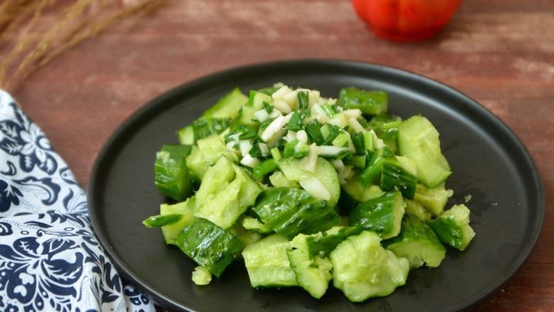 快手凉菜拍黄瓜